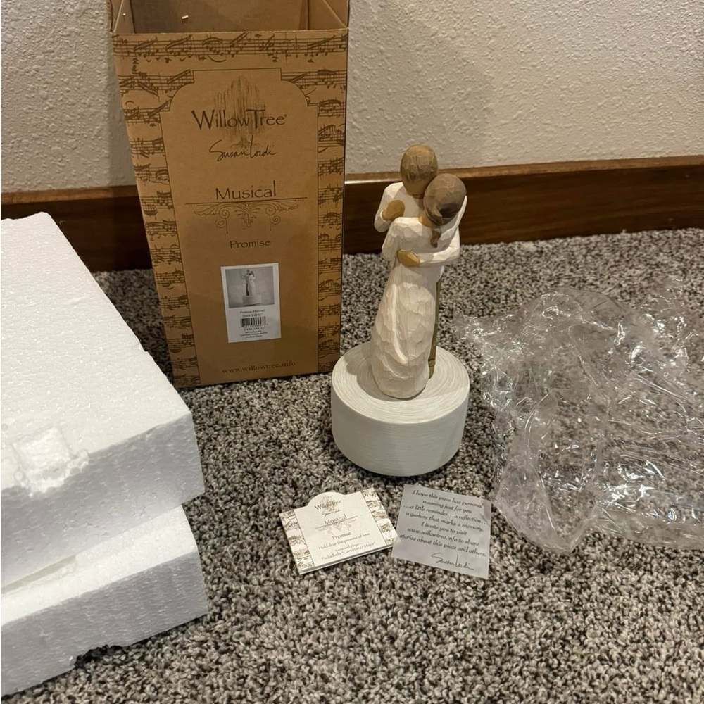 Willow Tree Musical Figurine